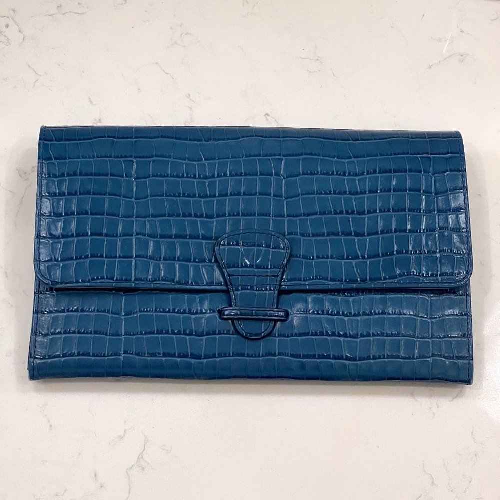 Classic Travel Wallet